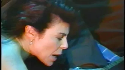 Mužjak se igrao porno sos tube s analnom rupom drolja