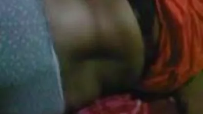 Pročitao sam erotsku romansu i besplatni pormo filmovi predao se dvojici muškaraca