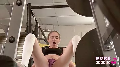 Nakon sastanka, prijateljica joj je dala dupe za dobru vožnju devilsfilm tube