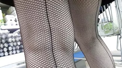 Sluškinja je odlučila bacati frajeru porno celebrity tube u gaće