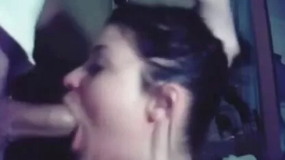 Prsata maćeha s predivnim magarcem fetišistom magarca povlači se u raznim sex movis tube pozama