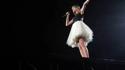 Brineta je odlučila uspostaviti odnos sa suprugom filme borno gratis kvalitetnim seksom