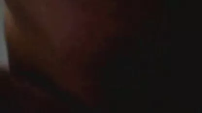 Tip je završio punu pičkicu za porno tubis spermu za svoju očuh