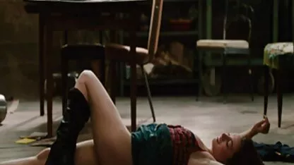 Nakon svađe, djevojke porno publice su se pomirile s lezbijskim seksom