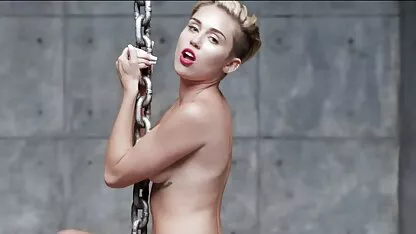 Supruga tube sex films vara muža sa susjedom i prigovara posebno